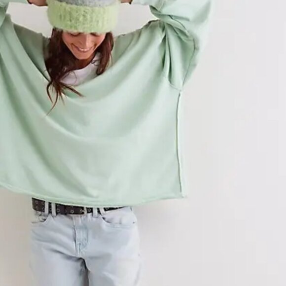 Free People Tops - #76 NWT Free People Venice V-Neck Sweatshirt in Green Tint